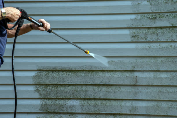 Best Deck Pressure Washing  in Johns Creek, GA